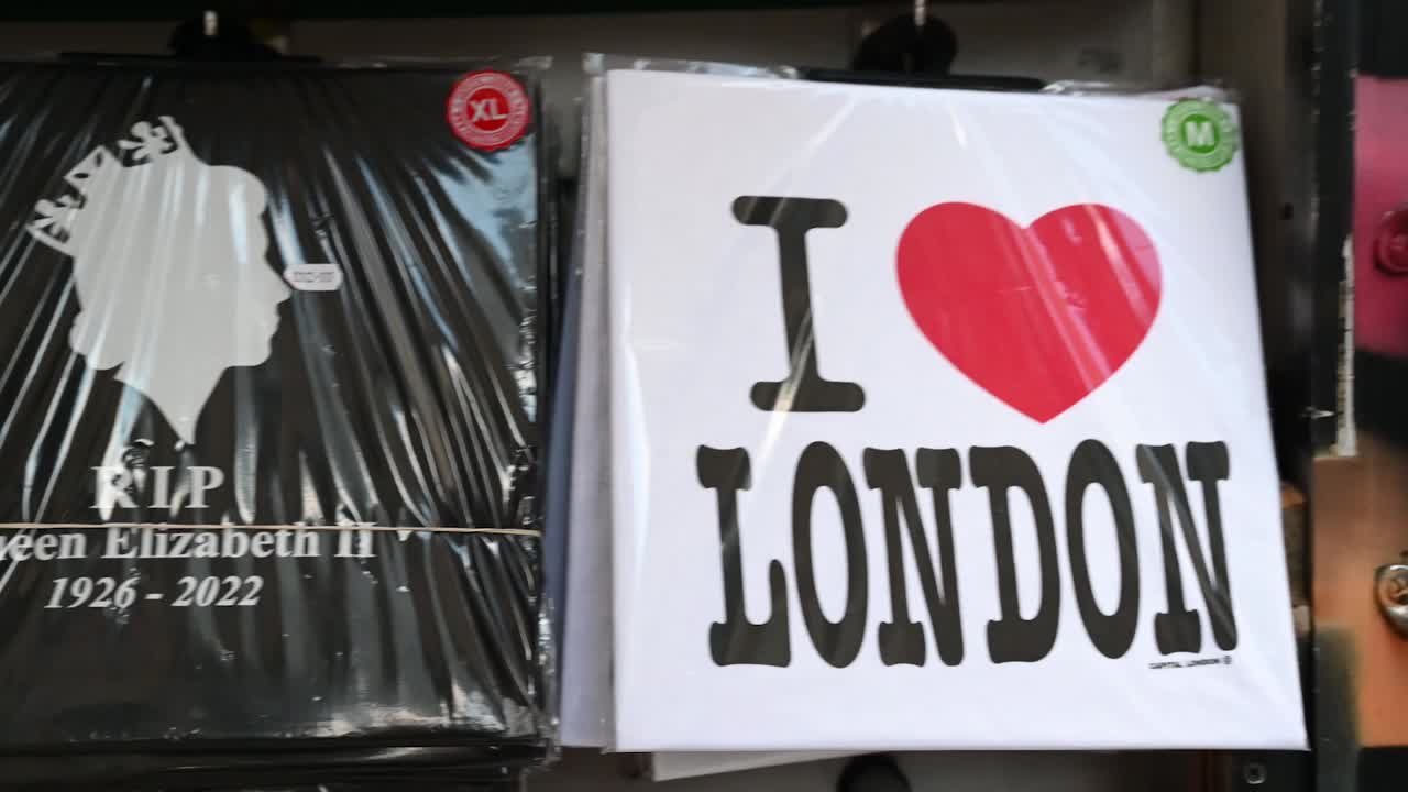 여왕, 나는 런던을 사랑한다, 영국