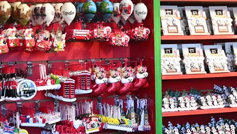 regalos de navidad y pensamientos para el árbol, londres, reino unido