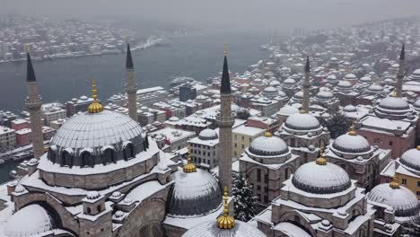las mezquitas nevadas de estambul vista aérea