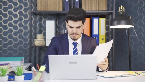 hasty businessman working under time pressure.