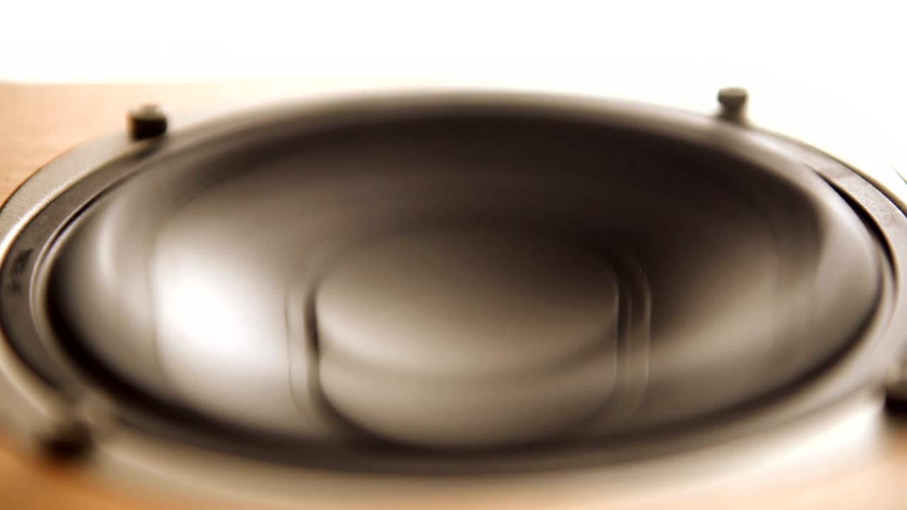 베이스 스피커 막 진동은 낮은 주파수 소리를 재생 2160p 4k 영상