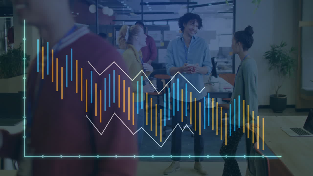uomini d'affari in ufficio con dati finanziari animati sopra di loro