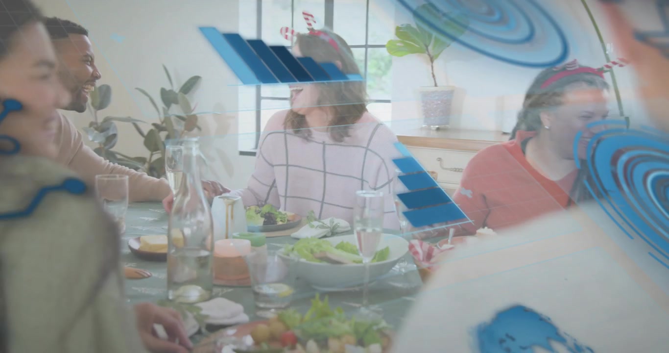 Hostitel krájí bochník, zahajuje sváteční jídlo v gastronomii, podává misky, s překryvnou grafikou.