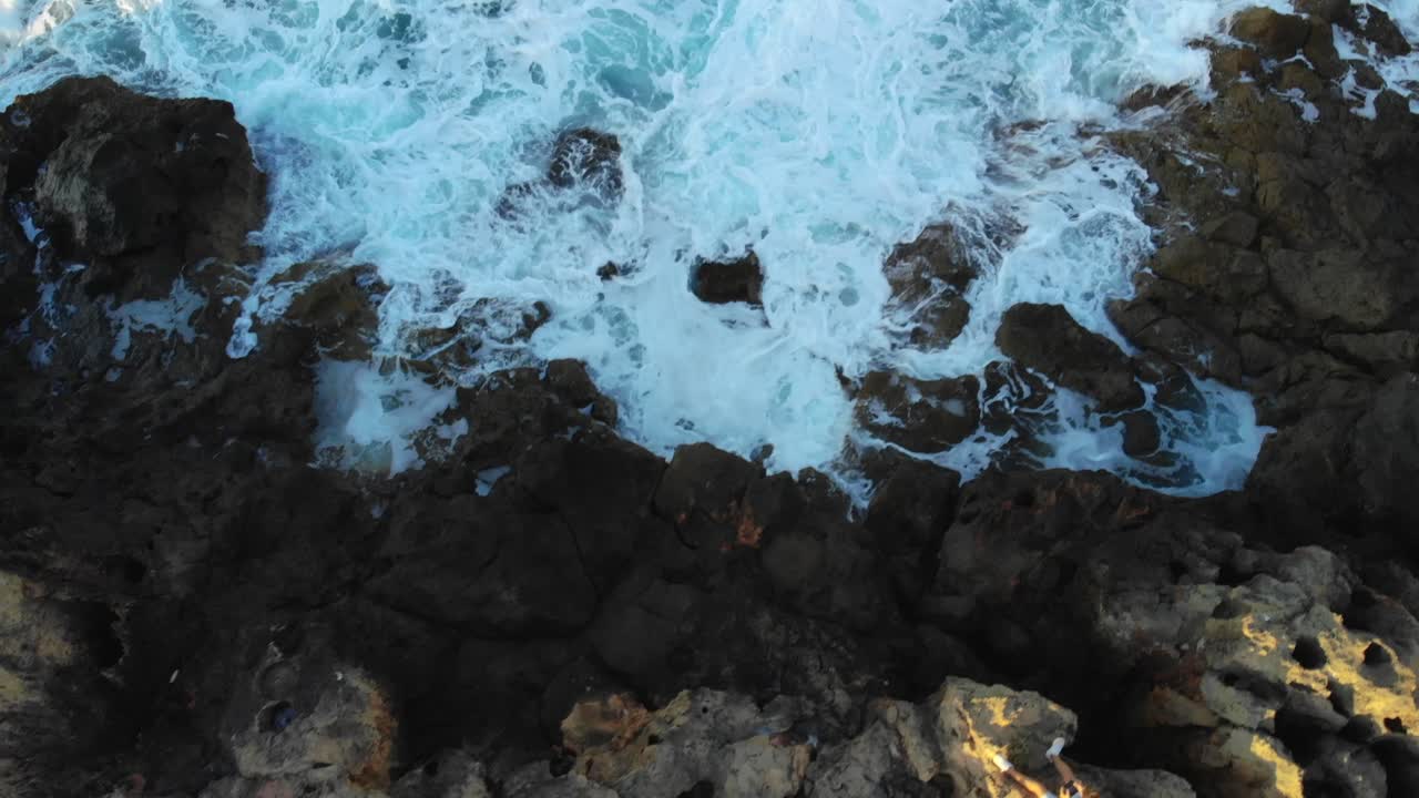 Vista dall'alto di una bellissima costa a Creta