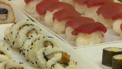 sushi display