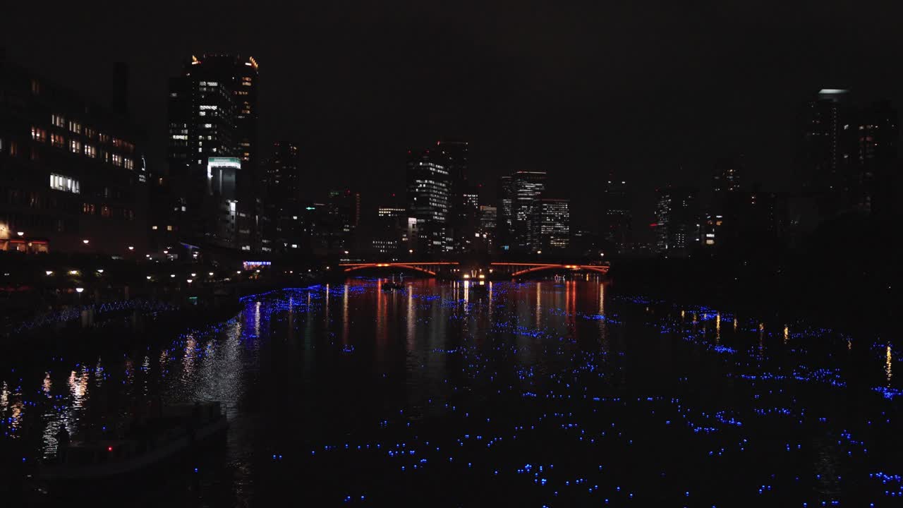 일본 오사카의 밤의 나니와, 타나바타 흐르는 은하 강 행사