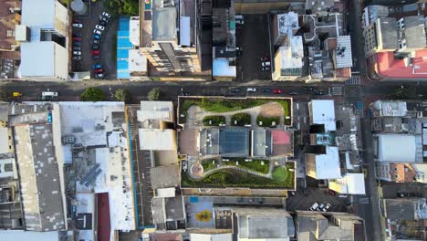 Cenital-view-of-a-rooftop-garden-in-Bogotá,-Colombia