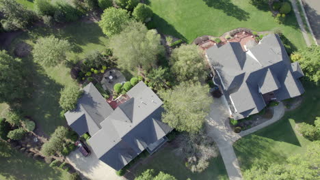 Beautiful-Neighborhoods,-aerial-drone-over-mansions-USA,-America