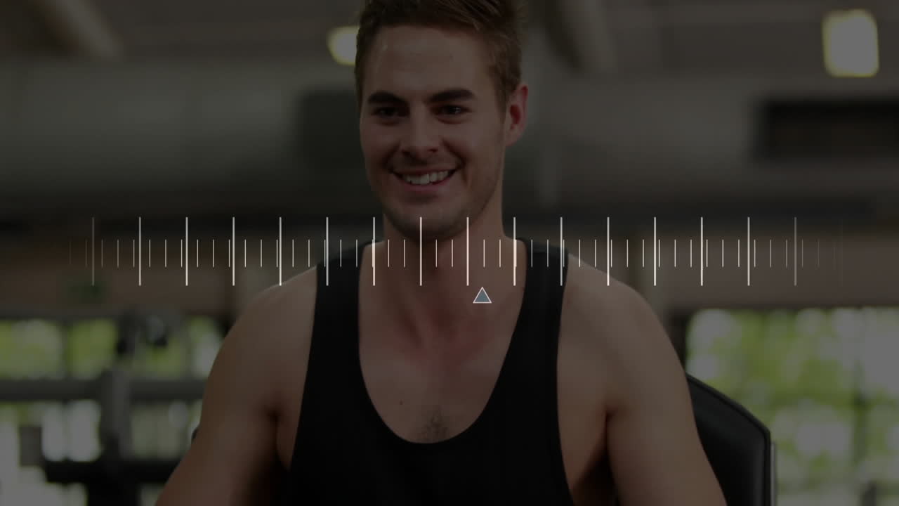 체육관에서 운동하는 백인 남성에 대한 다이어그램의 애니메이션