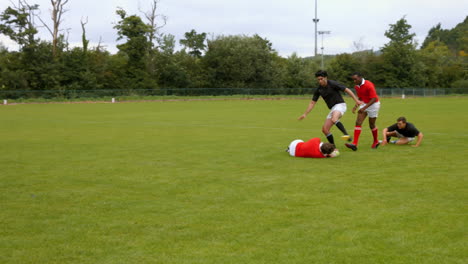 Rugby-Spieler-Trainieren-Zusammen