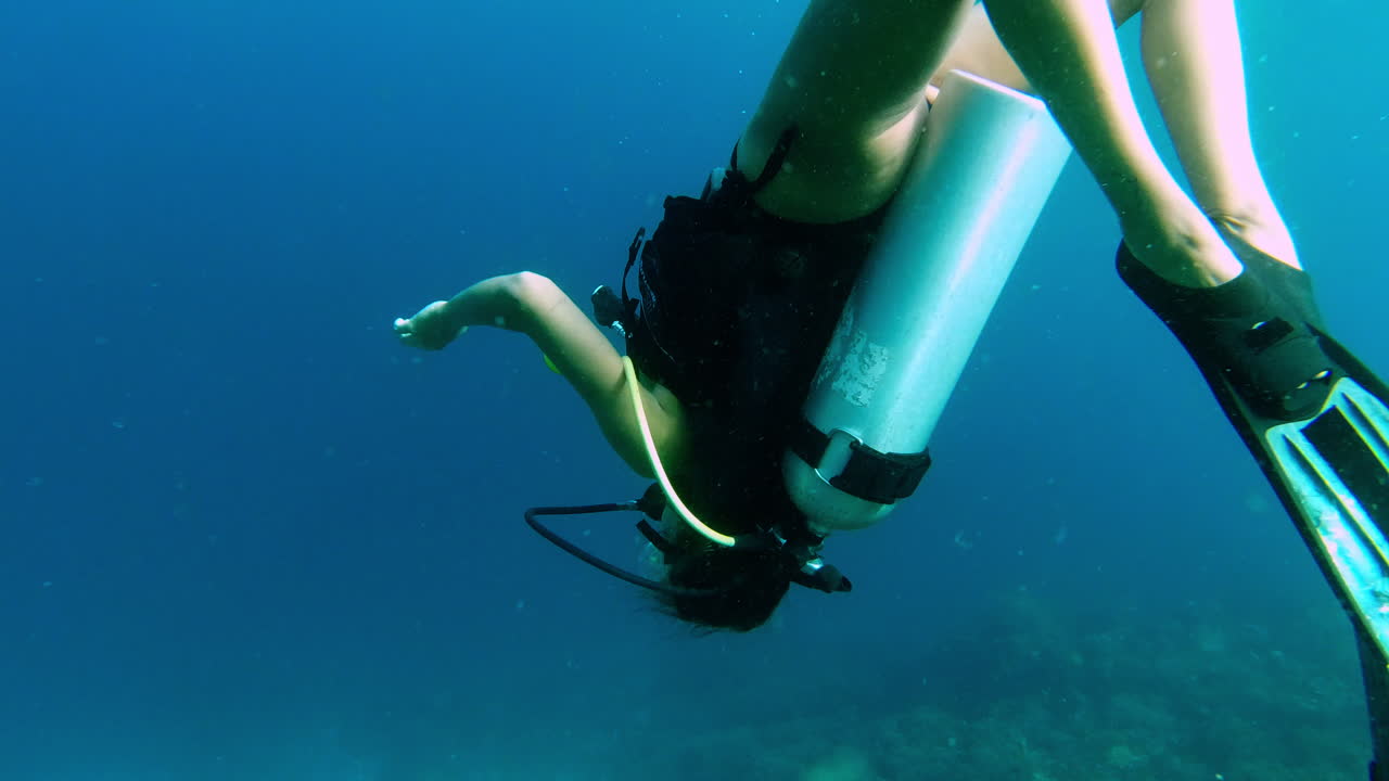 어떤 사람들은 그것을 다이빙이라고 부르고, 다른 사람들은 그것을 비행이라고 부릅니다.