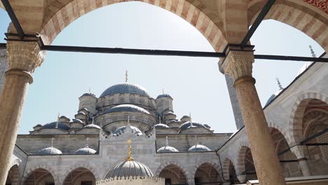 stunning view of the blue mosque in istanbul