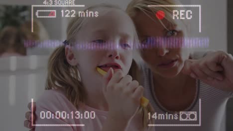 animación de la interfaz de grabación de video, con la madre diciéndole a la hija cómo cepillarse los dientes