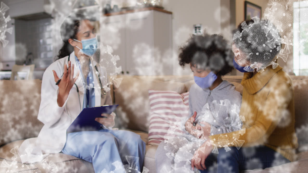 아프리카계 미국인 여성 의사와 얼굴 마스크를 입은 소녀 위에 바이러스 세포의 애니메이션