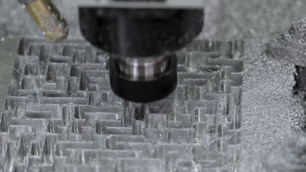 금속 가공 cnc 밀링 머신.