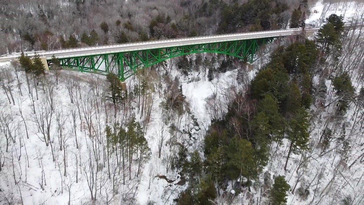 Cut River Bridge, Michigan, panorointi ulos