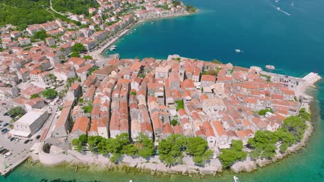Rising-aerial-of-coastal-town-Korcula-on-island-in-the-Adriatic-Sea