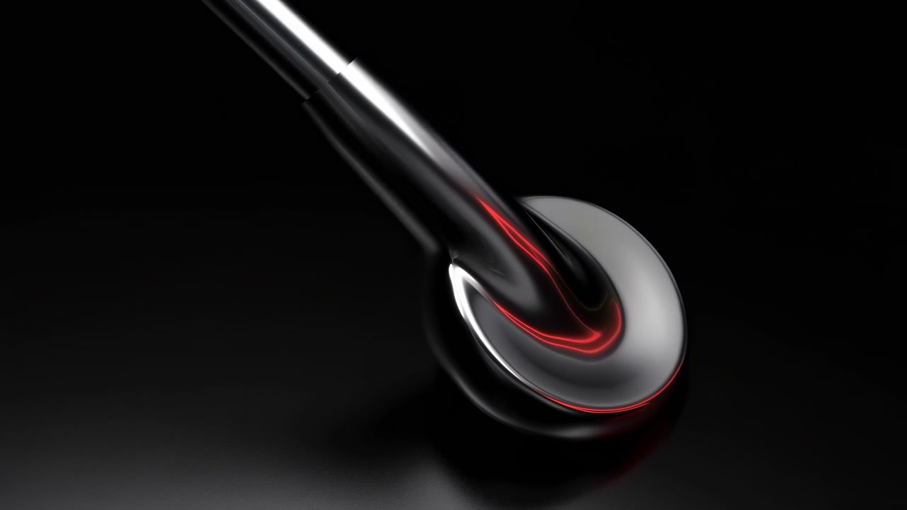 Vista macro mostra o corpo de um mouse preto movendo-se sob luz suave, enquanto detalhes vermelhos e superfícies brilhantes captam reflexos, com fundo escuro enfatizando o design moderno de acessório de computador