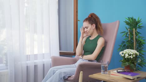 Thoughtful-and-unhappy-woman-at-home.