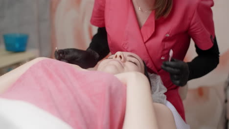 sesión de tratamiento facial