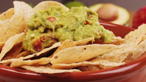 guacamole and tortilla chips