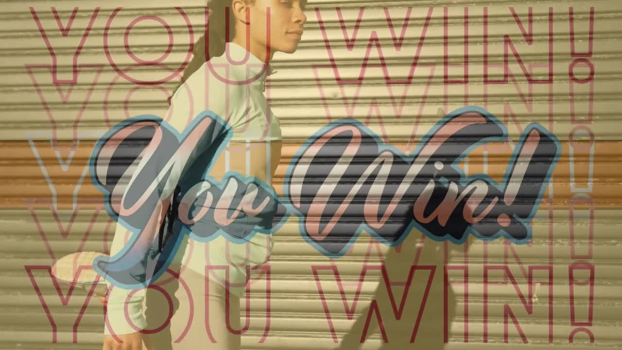 스트레칭 운동을 하는 여성을 상대로 텍스트를 이기는 디지털 구성