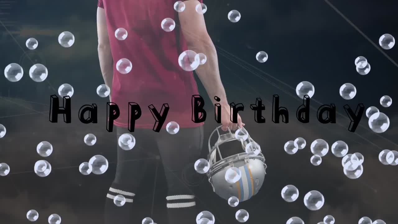 animación de feliz cumpleaños sobre caucásico hombre jugador de fútbol americano con pelota