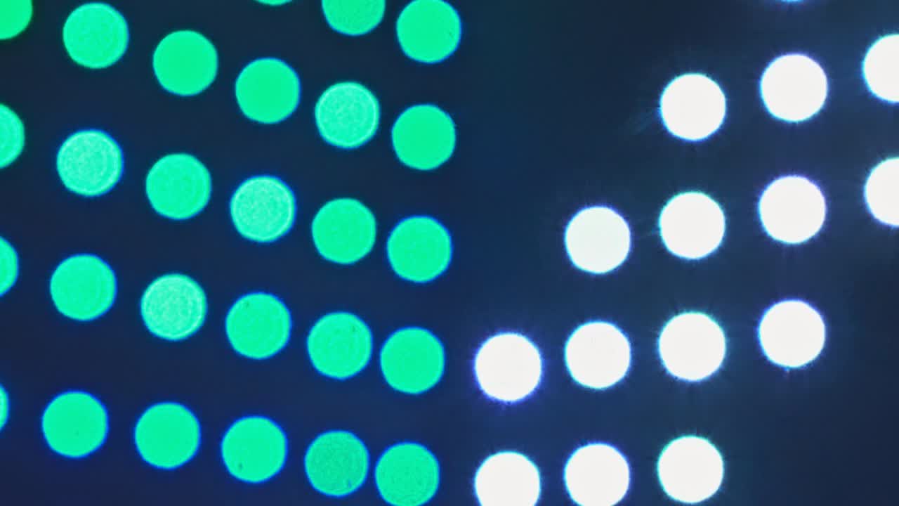 iluminación ligera de luces intermitentes en la forma de una fiesta de vacaciones fondo borroso