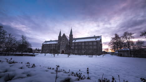 NTNU-Universität-In-Trondheim,-Norwegen