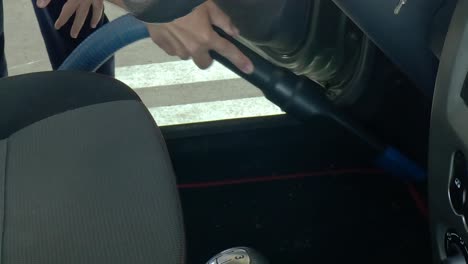 man car clean and vacuum
