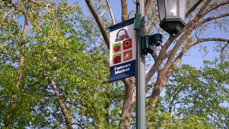 el signo del turismo de rockford, michigan