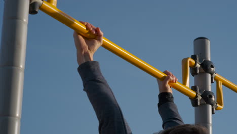 man doing pull-ups