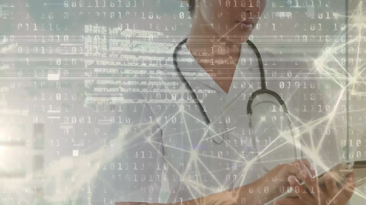 animación del procesamiento de datos médicos sobre una doctora caucásica