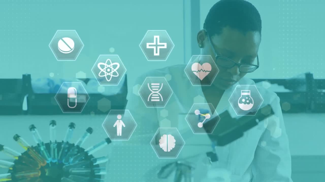 아프리카계 미국인 여성 과학자가 실험실에서  ⁇ 플을 채취하는 의학 아이콘의 애니메이션