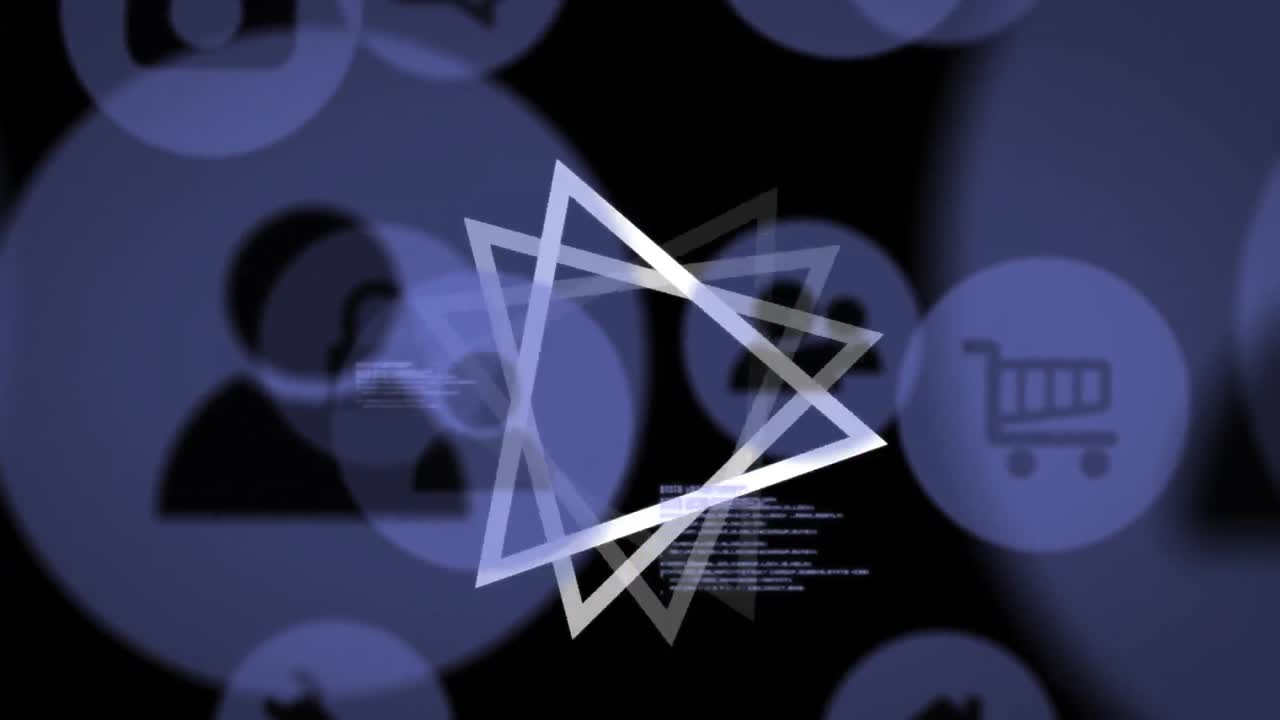 animación del procesamiento de datos sobre iconos de triángulo