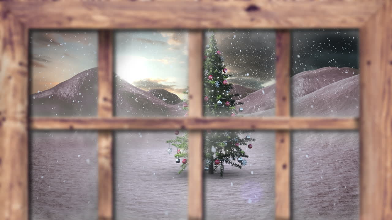 크리스마스 트리 위에 내리는 눈의 애니메이션과 창문을 통해 볼 수 있는 겨울 풍경