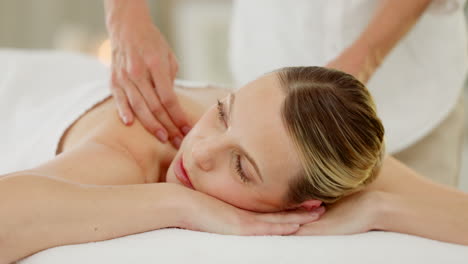 Relax-woman,-spa-back-massage