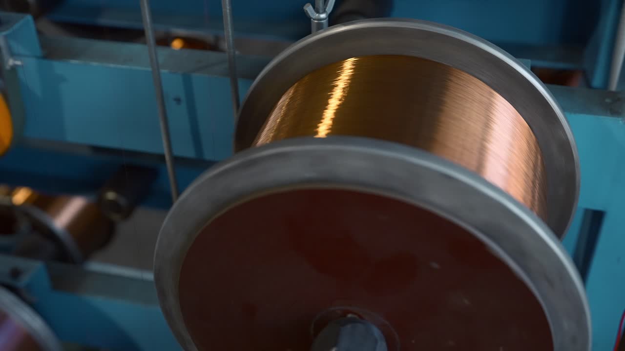 Máquina bobinadora de hilo de cobre