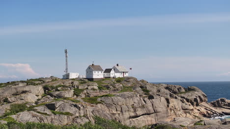 stavernsodden lighthouse: coastal beacon located at the island of stavern in norway