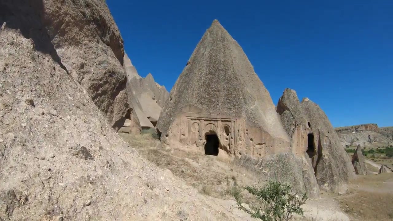 Kapadokya, Türkiye'deki Antik Mağara Evlerini Keşfetmek