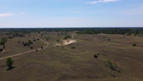 Establecimiento-De-Sobrevuelo-Aéreo-De-Fulophaza,-Dunas-De-Hungría