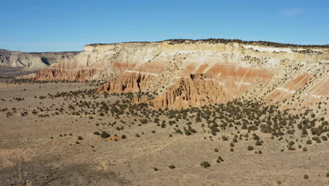 Antena-De-La-Montaña-Del-Desierto