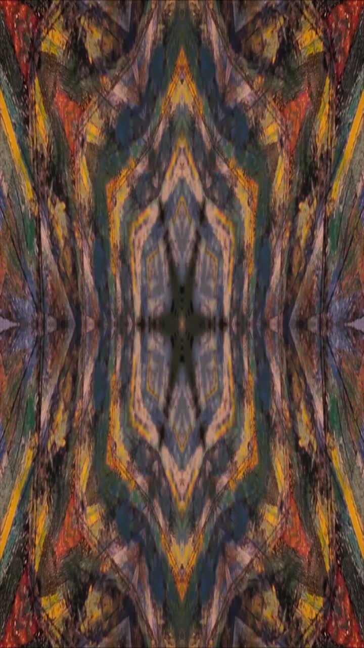 Patrones caleidoscópicos abstractos que se transforman y cambian de color