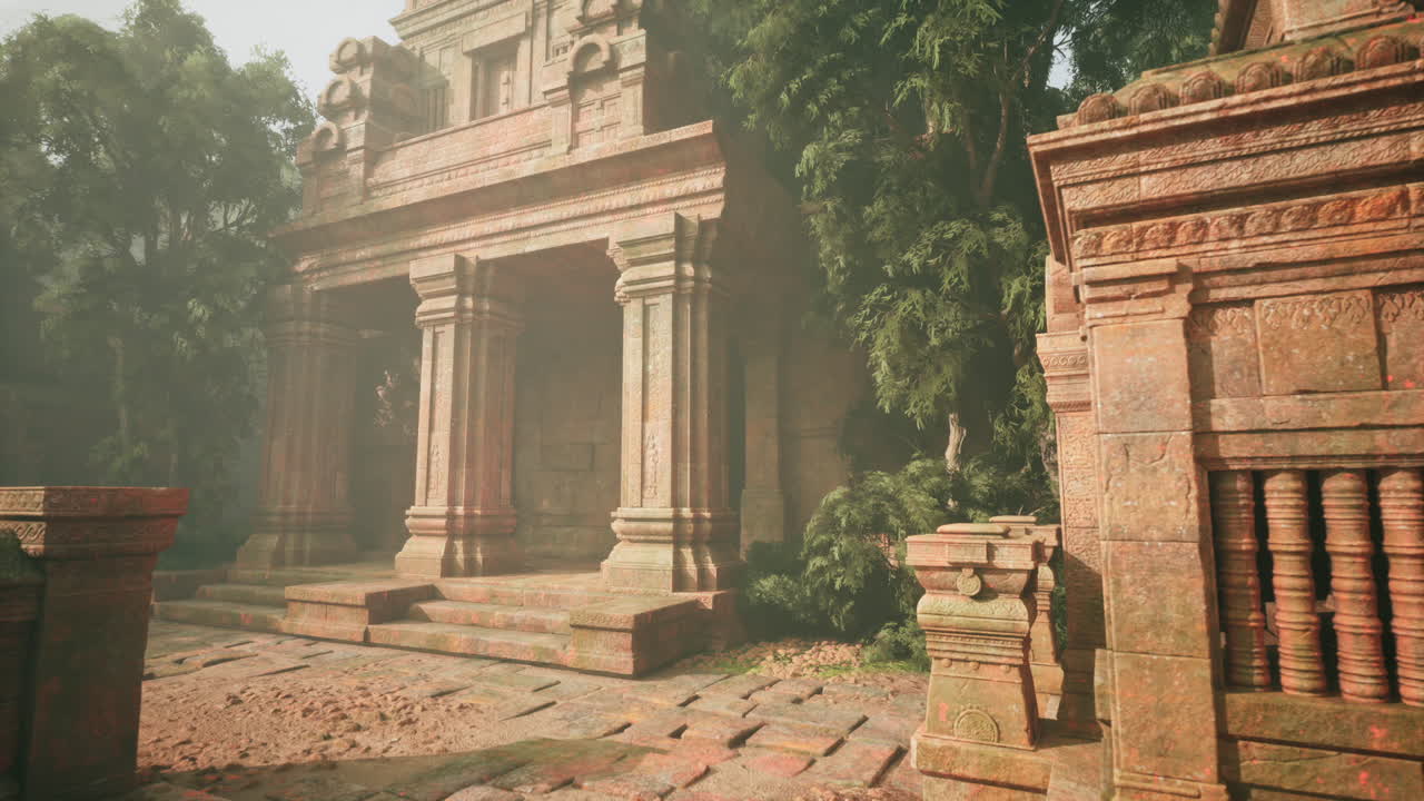 Tempio sereno e abbandonato con gradini coperti di muschio e intagli intricati all'alba