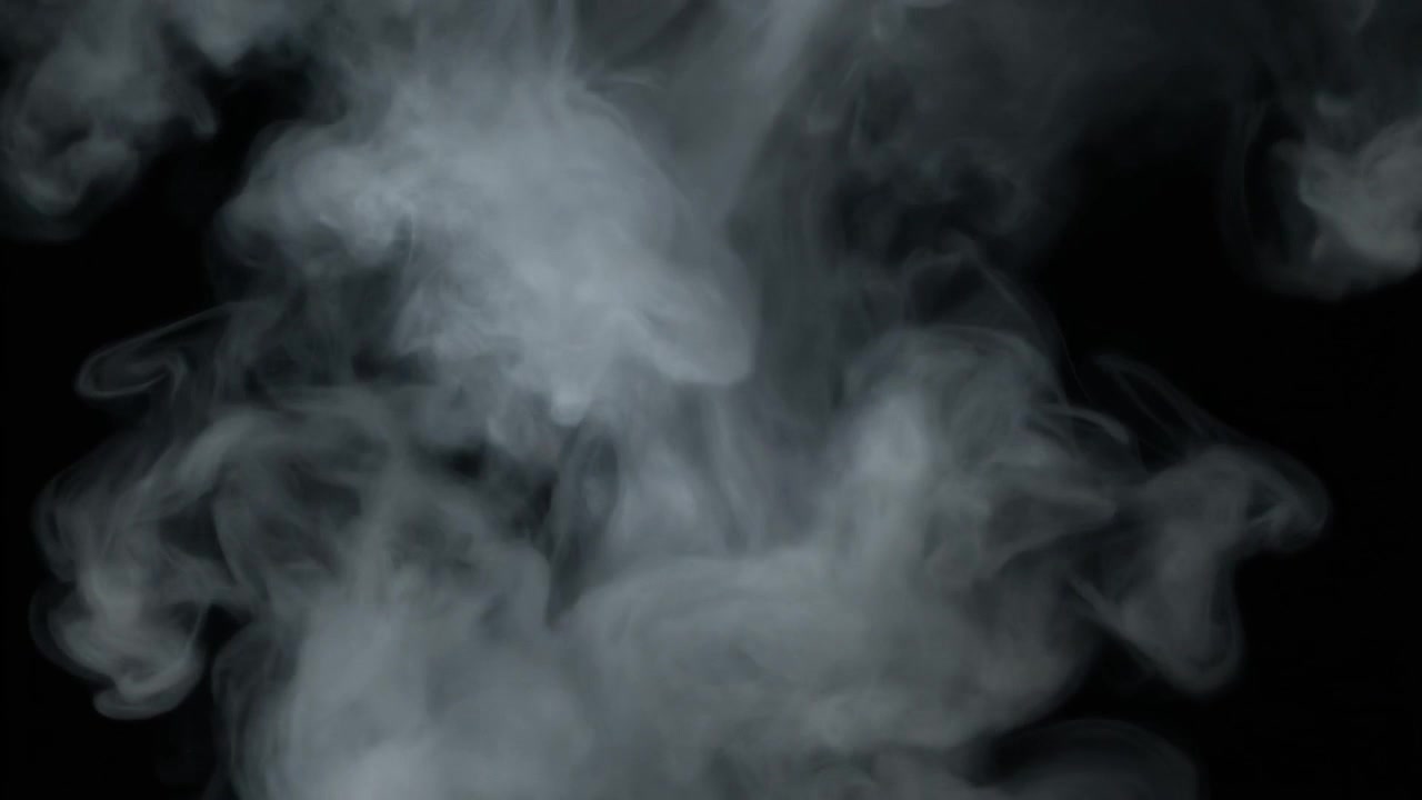 Fumo bianco su uno sfondo nero