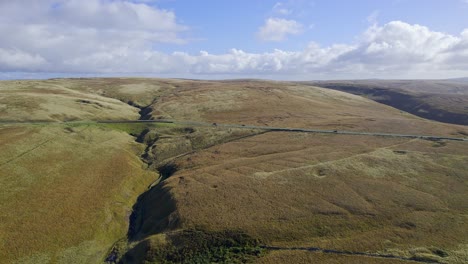 imágenes de drones de saddleworth moor es un páramo en el noroeste de inglaterra