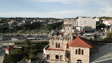 Drone-Shot-Flying-Over-Coastline-Castle-in-Lisbon,-Portugal