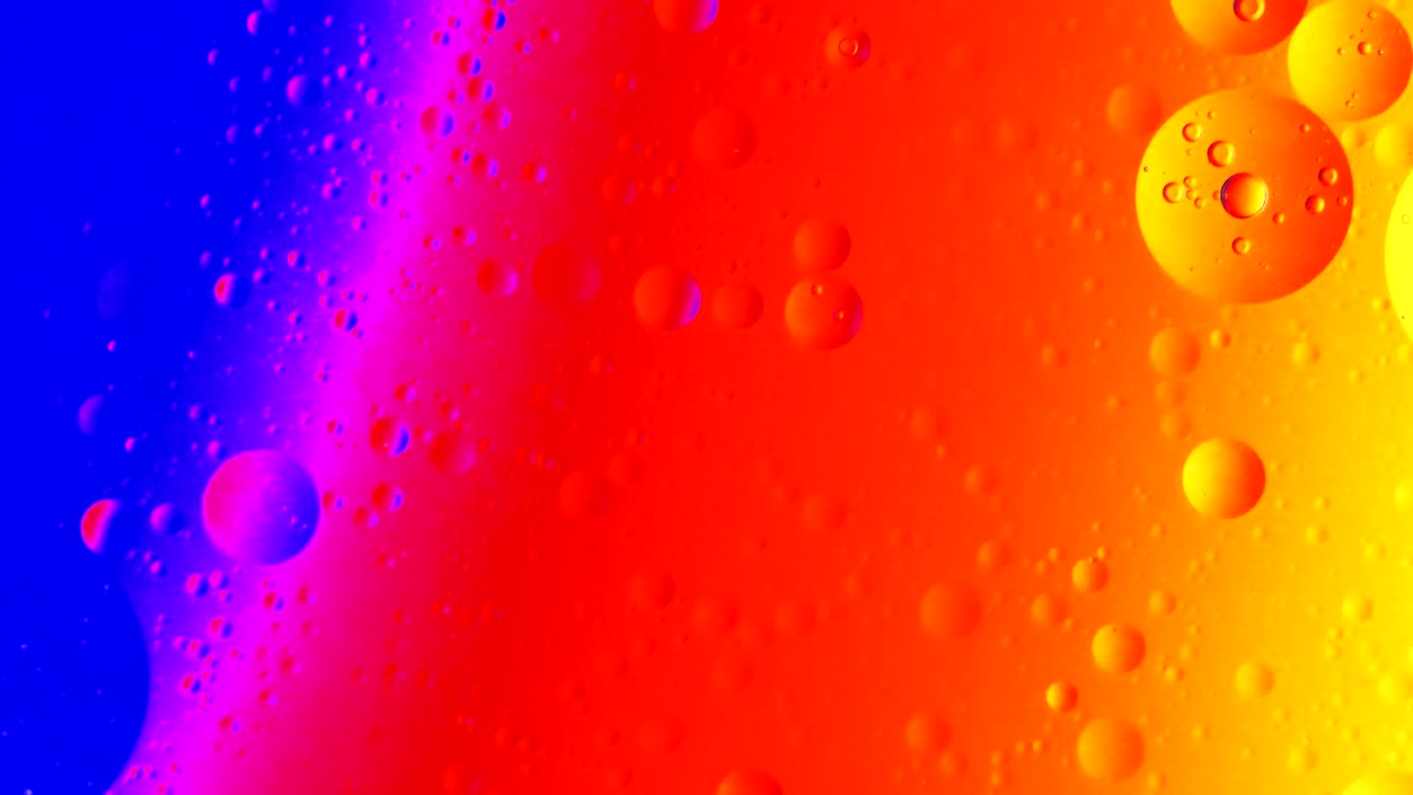 círculos coloridos psicodélicos que se mueven sobre un cambio de color de fondo