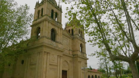 salamanca, españa edificio histórico de la iglesia para la religión del catolicismo