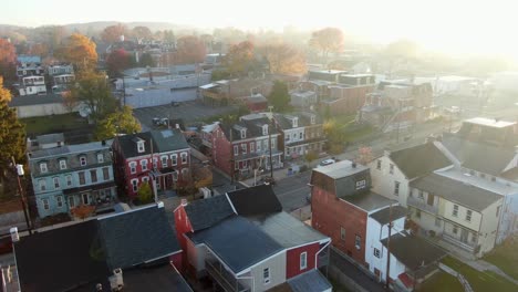 Casas-Urbanas-De-La-Ciudad-Americana-En-Diversos-Barrios-De-EE.UU.